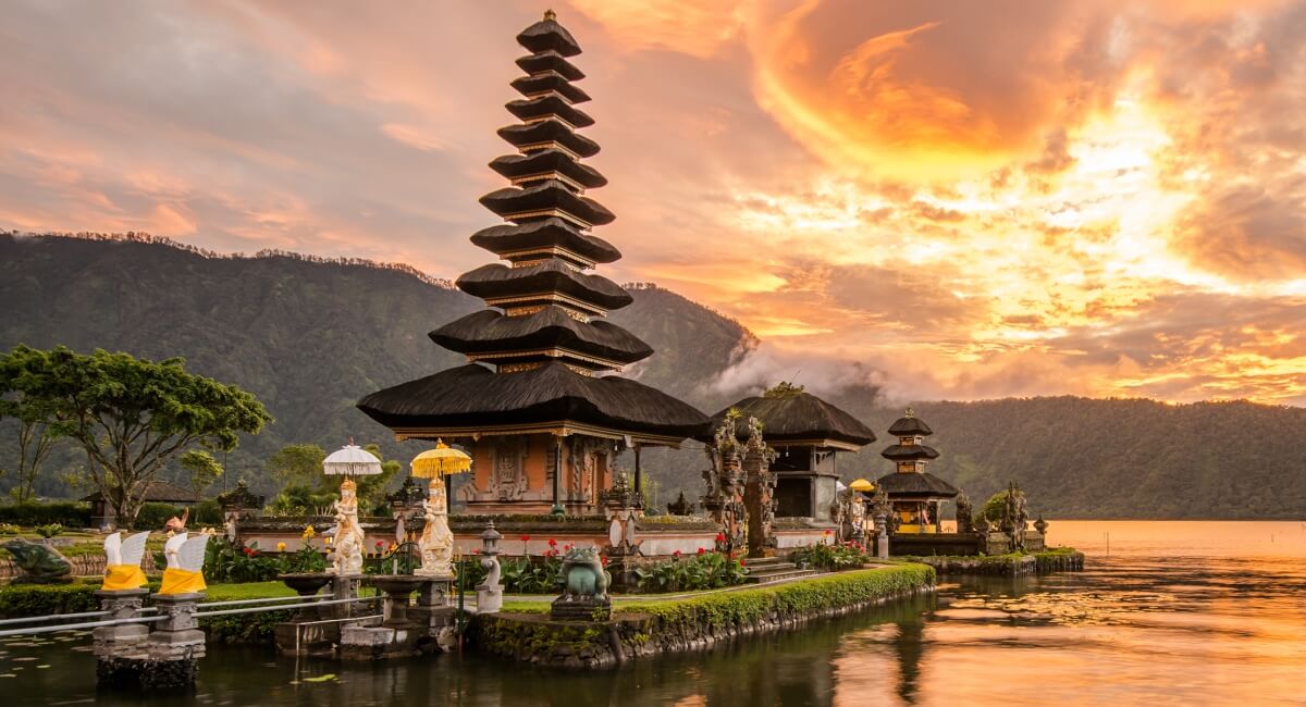 bali yoga teacher training