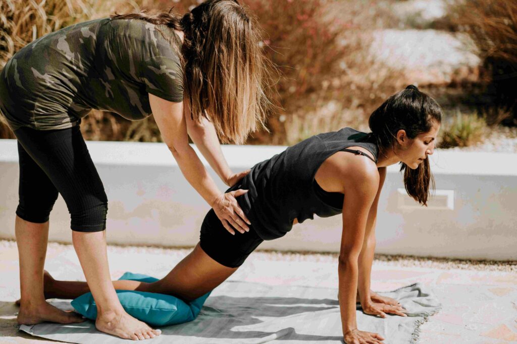 ¿Cómo se les paga a los instructores de yoga?