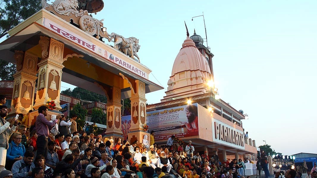 triveni ghat rishikesh aarti