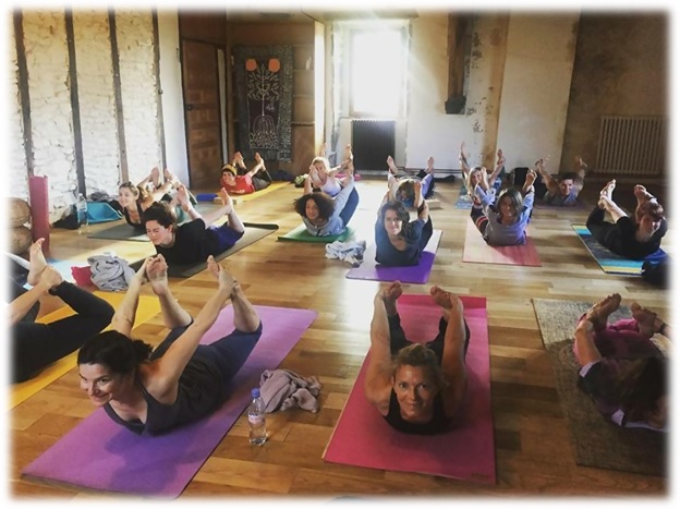 scuole di formazione per insegnanti di yoga in francia