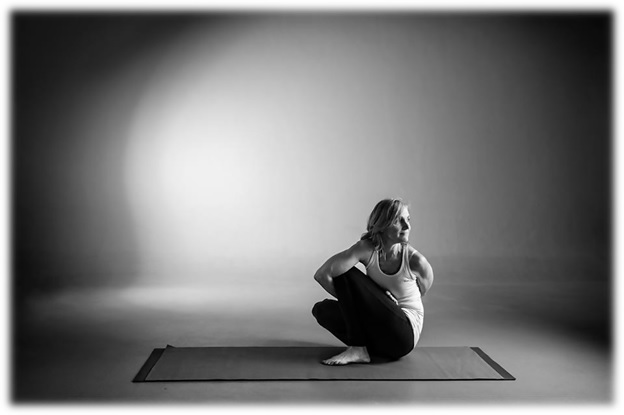 Die besten Yogalehrer-Ausbildungsschulen in Dänemark und den Benelux-Ländern