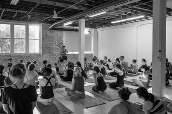 formaciones de profesores de yoga en singapur