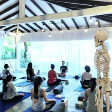 los mejores programas de formación de profesores de yoga en singapur