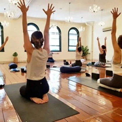 yoga in brisbane stretch yoga