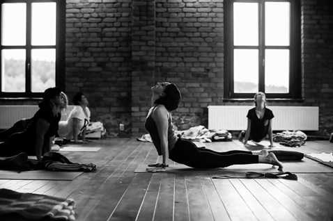 200 horas de profesorado de yoga en europa