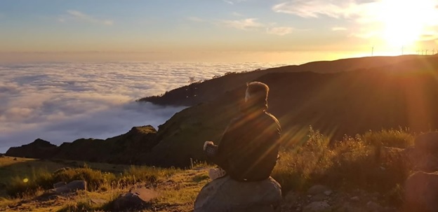 programas de formación de profesorado de yoga en portugal