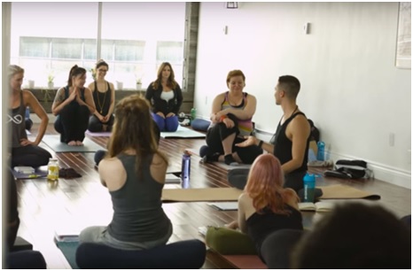 programa de formación de profesores de yoga en ottawa