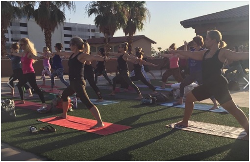 mejor entrenamiento de yoga en california
