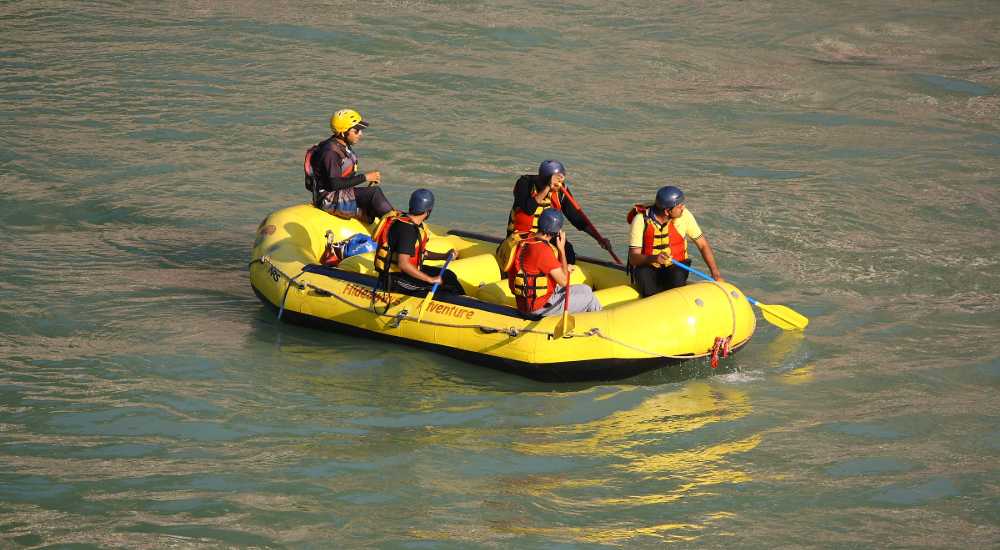 rafting en el río rishikesh