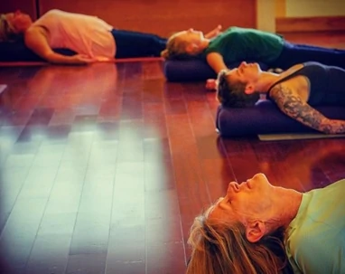 yoga teacher training programs hawaii