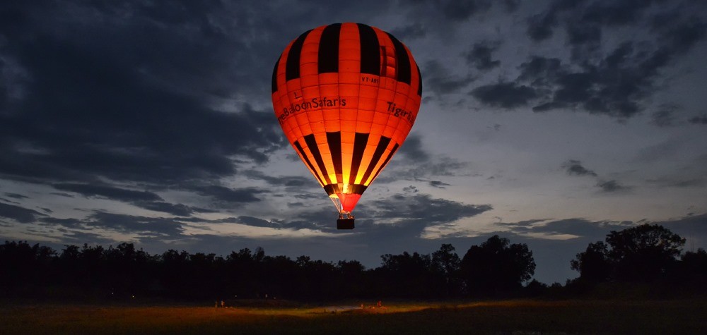 vuelo en globo aerostático en tierra assolda