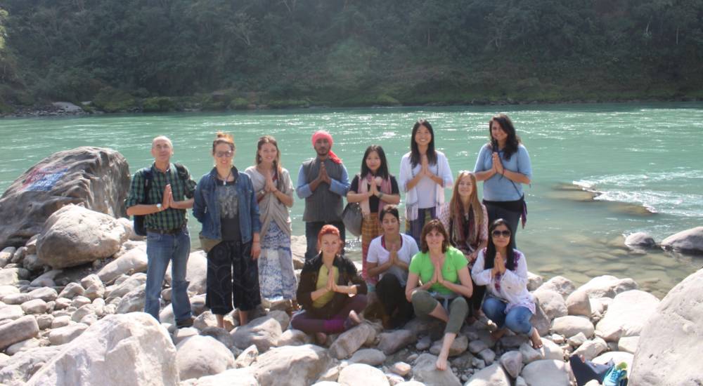 formation de professeur de yoga à rishikesh