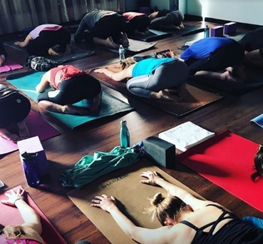 formazione di insegnanti di yoga in Maryland