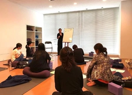 yoga teacher training in tokyo 