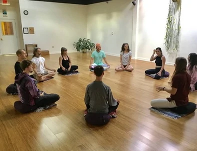 yoga teacher training programs eugene 