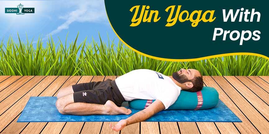 Mejorando tu experiencia de Yin Yoga con accesorios