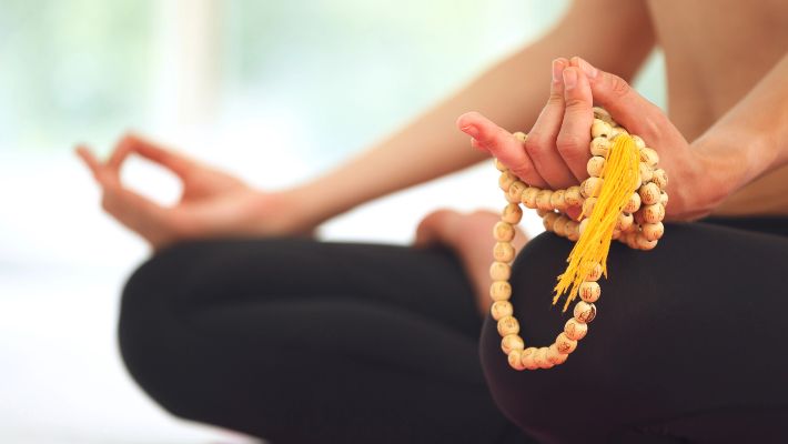 Vinyasa اليوغا التأمل