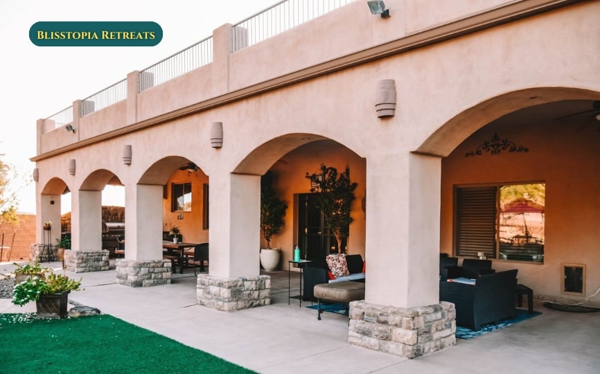 Blisstopia Retreats