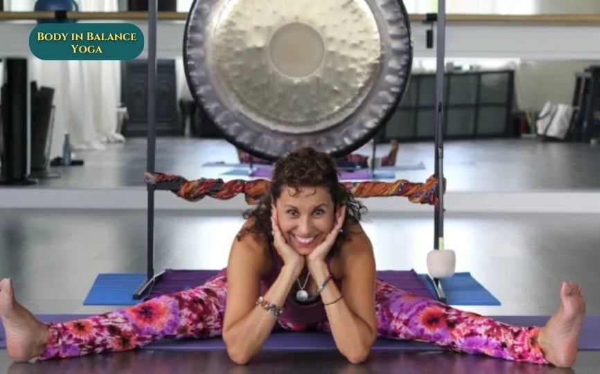 Yoga del corpo in equilibrio