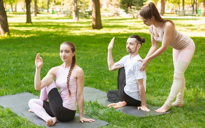 The Role of a Yoga Teacher and Its Basic Requirements