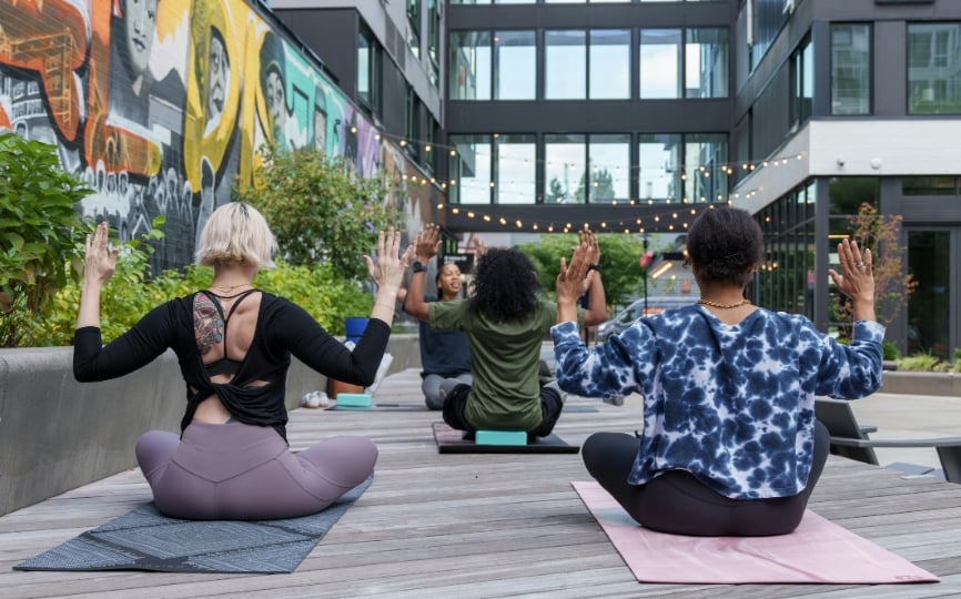 Outdoor and Seasonal Yoga